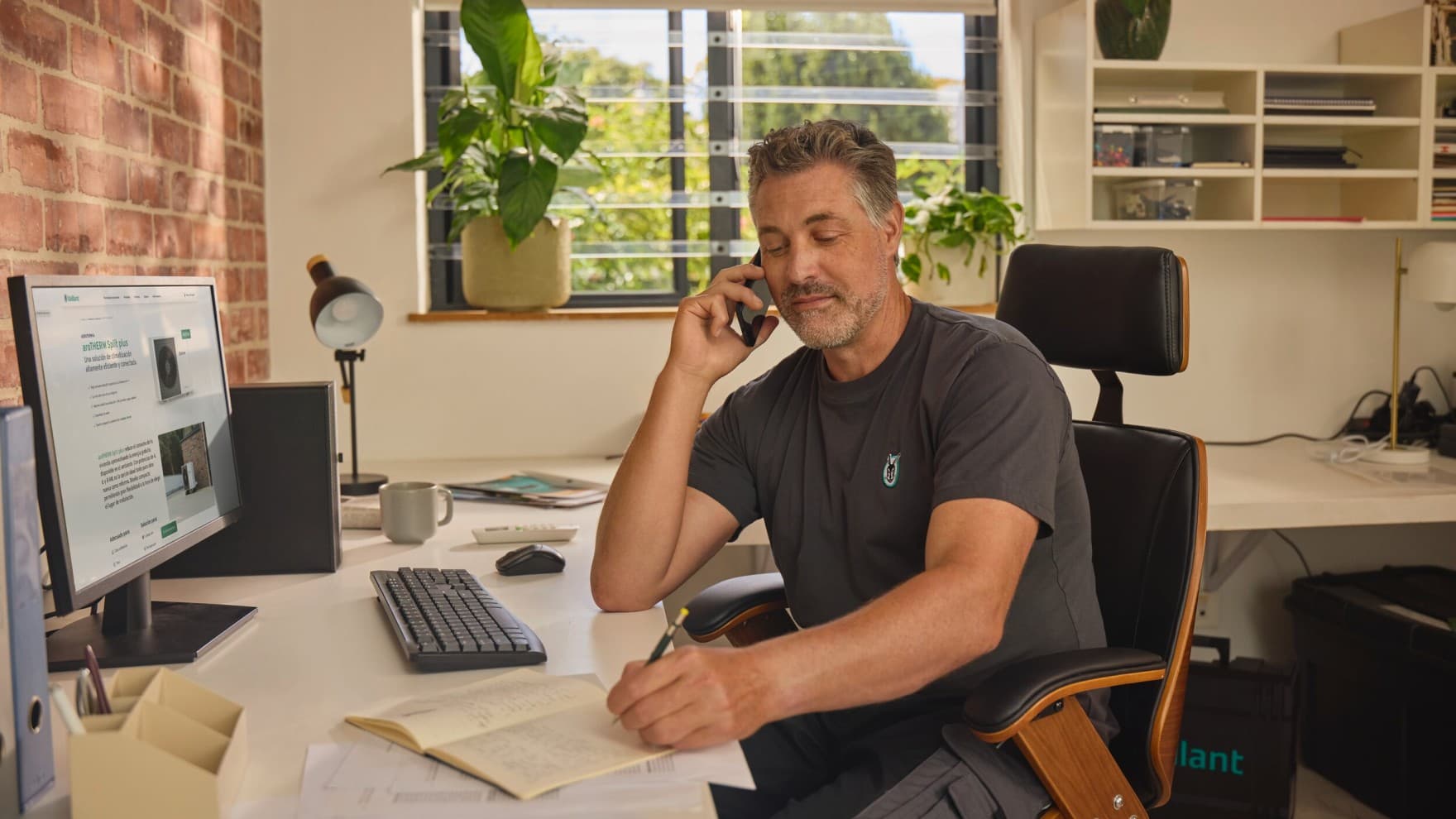 Un expert certifié au téléphone | Vaillant