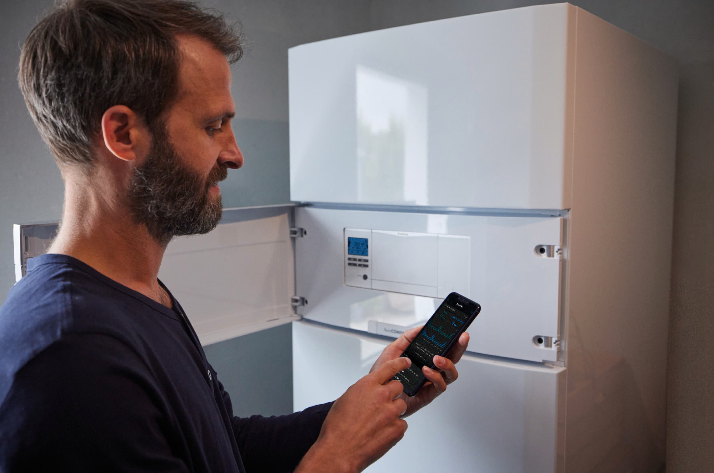 Technicien suivant la consommation de l'appareil | Vaillant