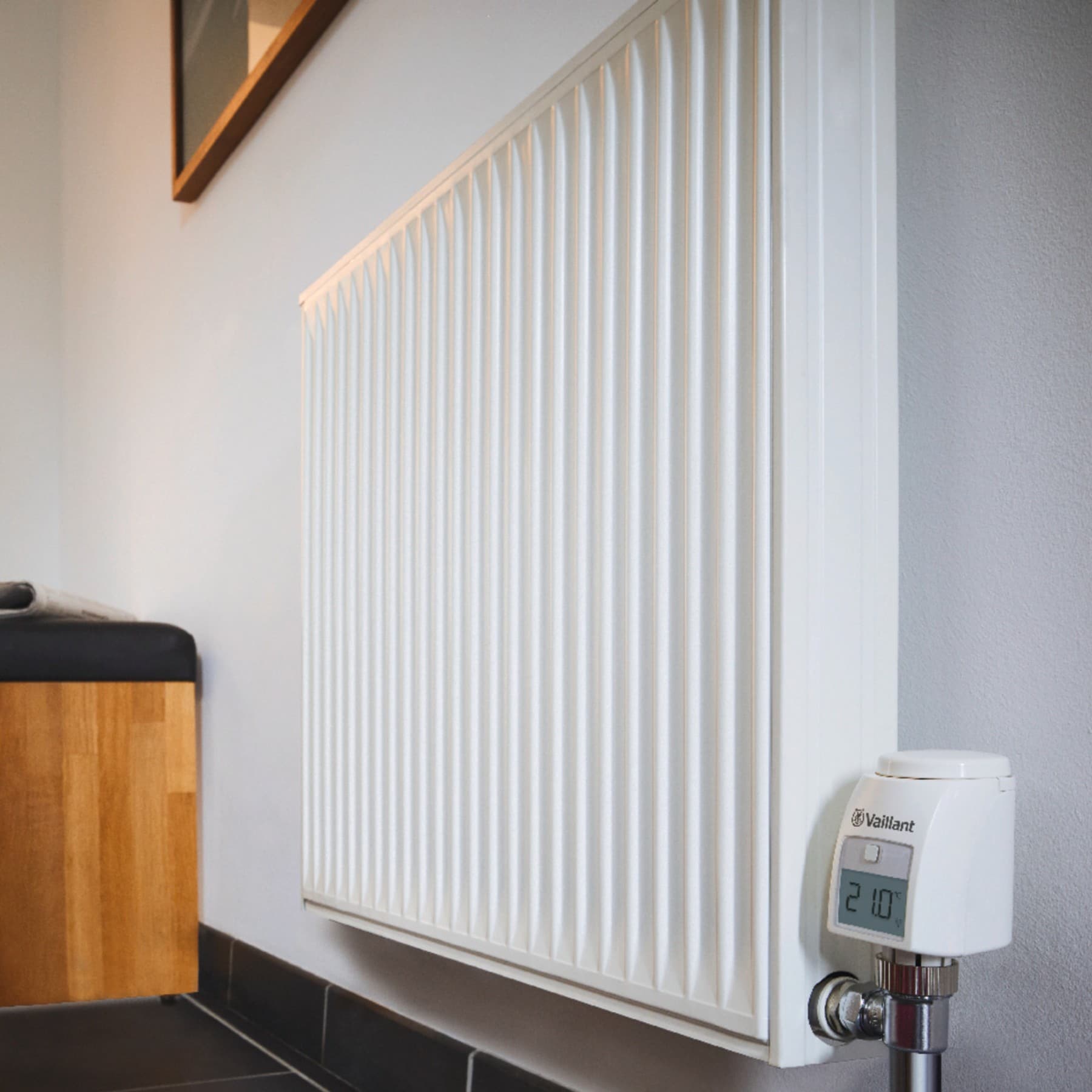 Radiateur dans un couloir | Vaillant