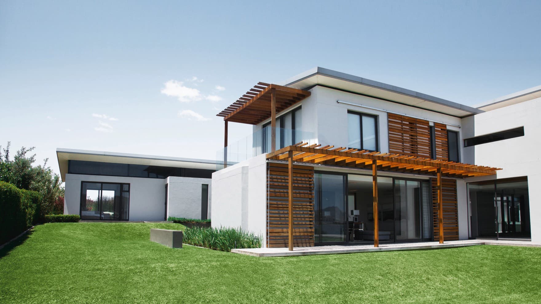 Une maison moderne avec un jardin | Vaillant